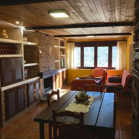 グエハル・シエラ Casa Maribelヴィラ エクステリア 写真