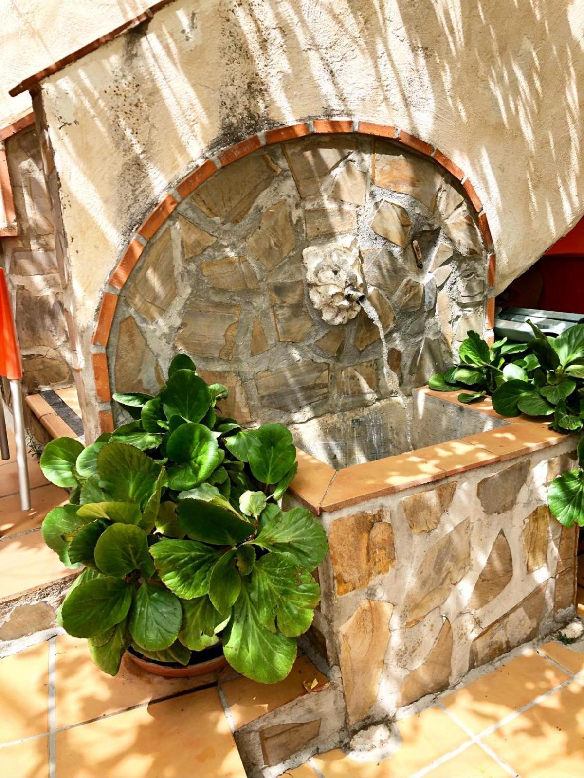 グエハル・シエラ Casa Maribelヴィラ エクステリア 写真