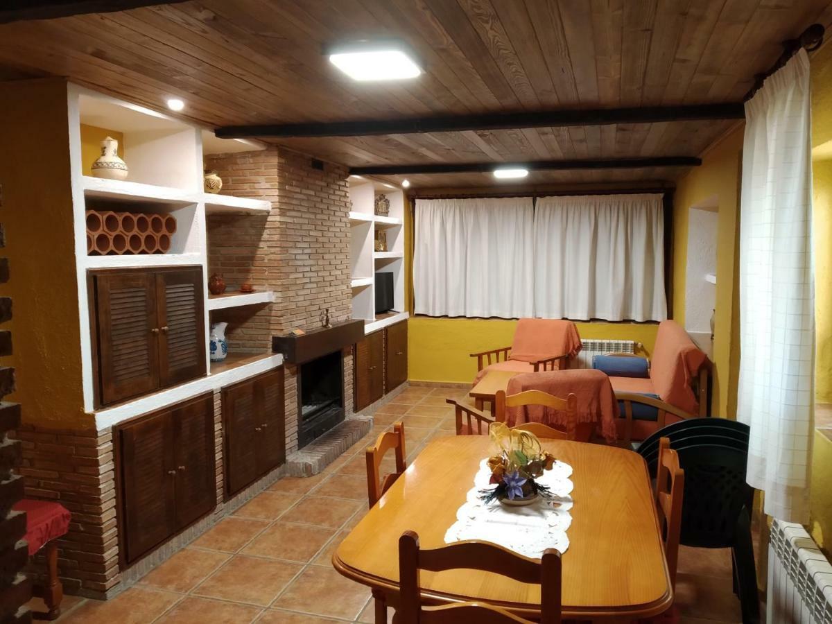 グエハル・シエラ Casa Maribelヴィラ エクステリア 写真